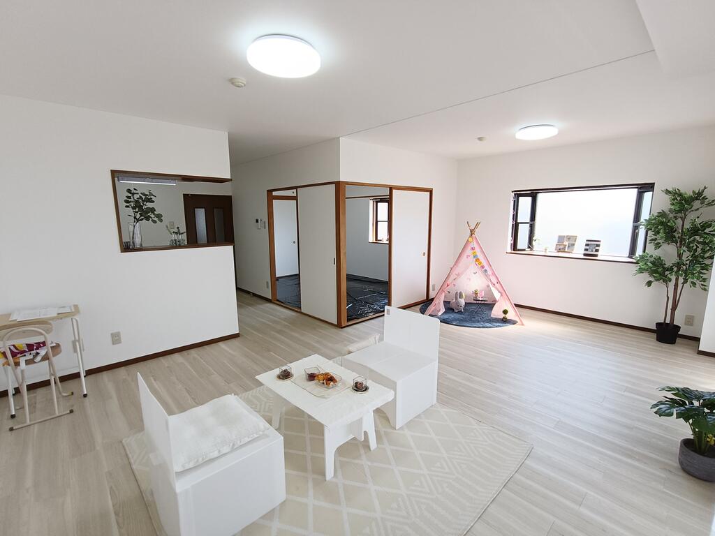 居室・リビング　※別号室