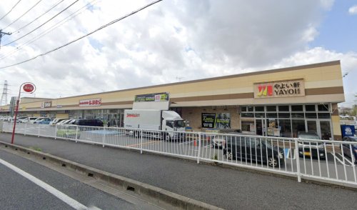 ショッピングセンター　ライフガーデン仁戸名（ショッピングセンター）まで720m