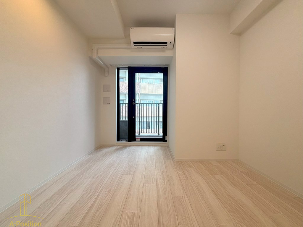 居室・リビング　Metrosa谷町六丁目North