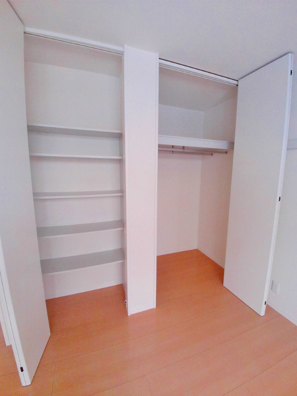 収納　洋室6.4収納