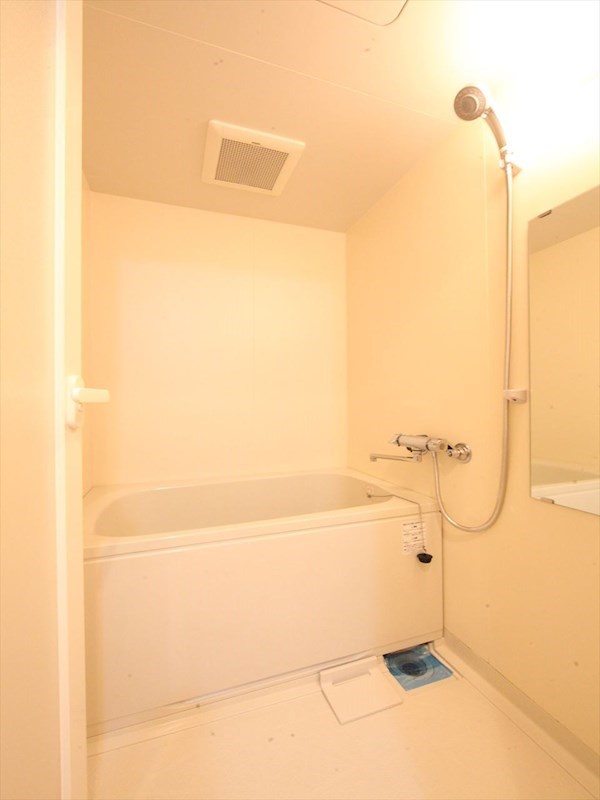 バス・シャワールーム　バスルーム