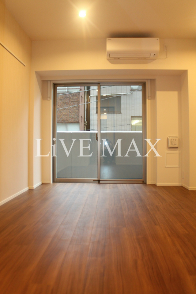 居室・リビング　別室参考写真