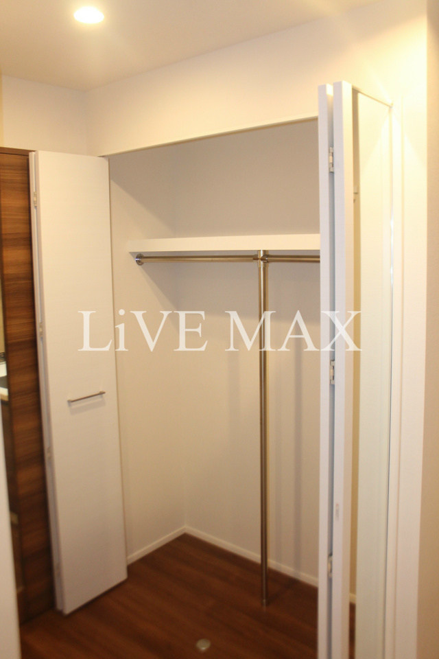 収納　別室参考写真