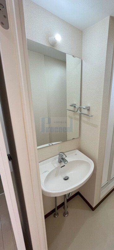 洗面設備　うれしい独立洗面台！