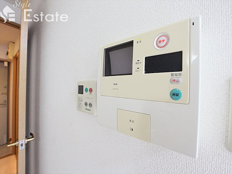 セキュリティ　モニター付きインターホン