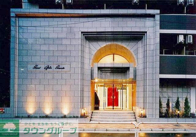 エントランス　部屋探しは株式会社　タウンハウジング　までお気軽にお問合せ…