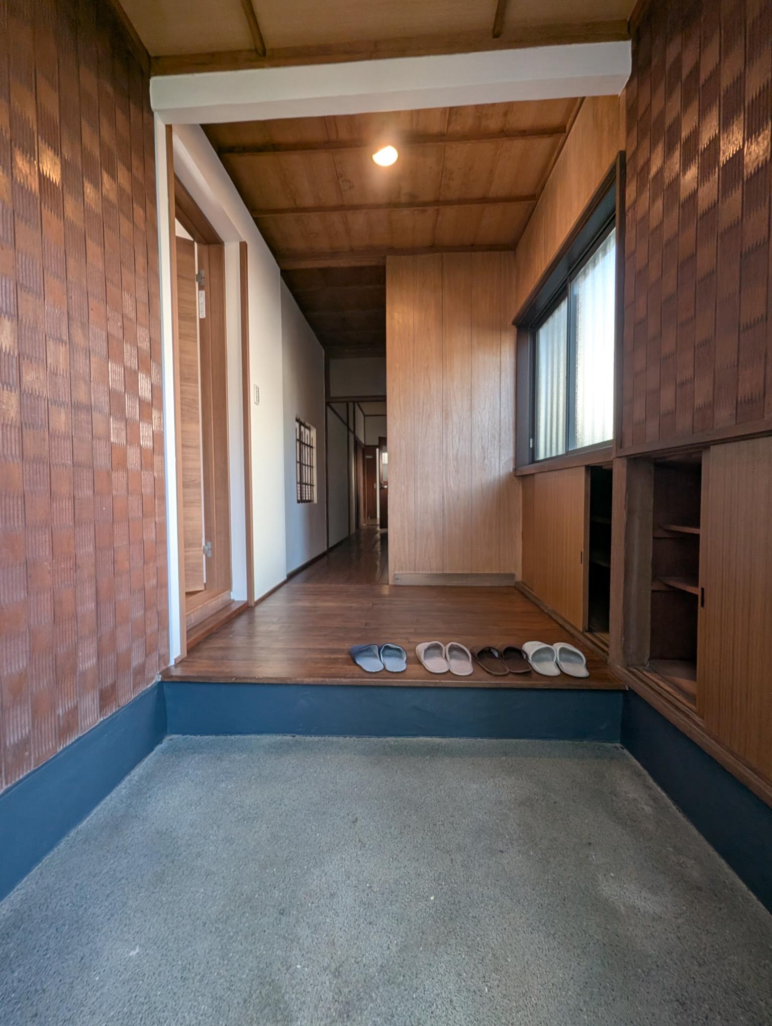 玄関　共用部分