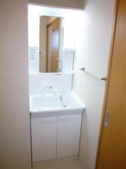 洗面設備　同タイプのイメージ写真です