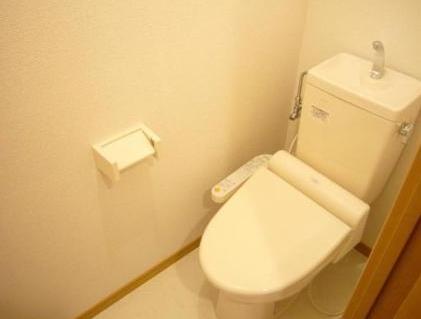 トイレ　同タイプのイメージ写真です