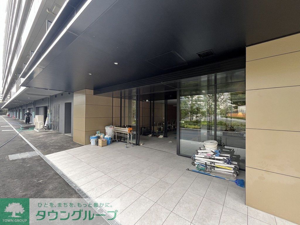 エントランス　エントランス