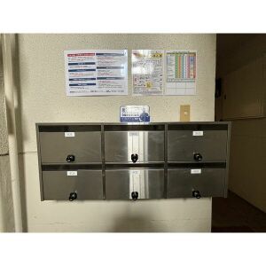 建物外観　敷地内／建物