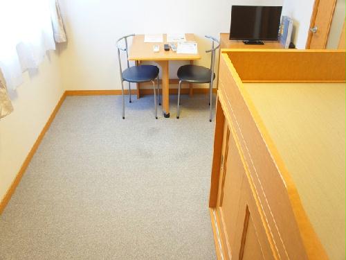 居室・リビング　家具・家電付きのお部屋でお引越しも楽々♪