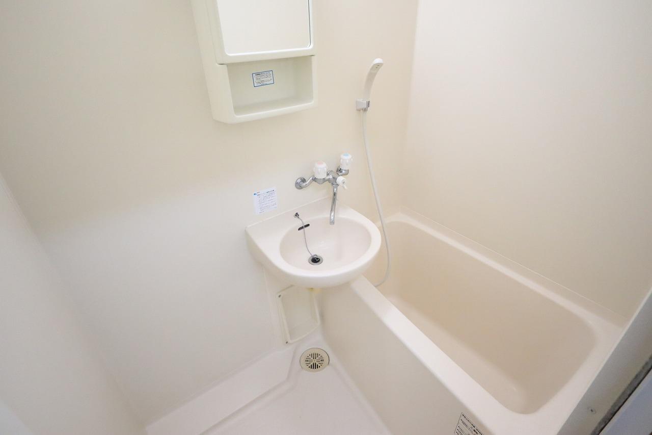 バス・シャワールーム　※退去予定の物件の為別部屋の写真を使用しております。