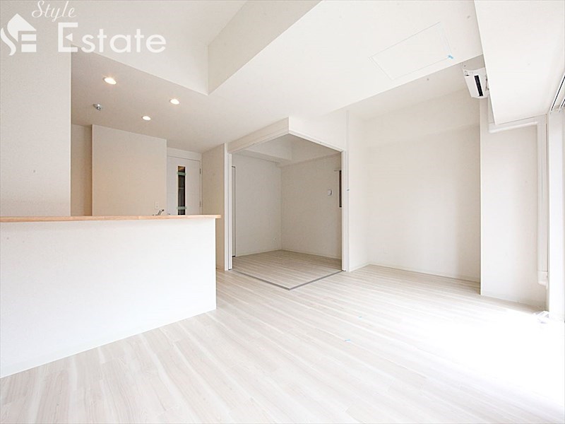 居室・リビング　内装