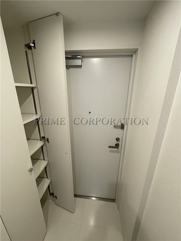 玄関　※参考写真※