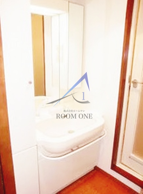 洗面設備　洗面台です。