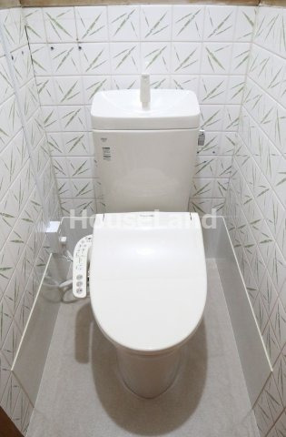 トイレ　シンプルで使いやすいトイレです