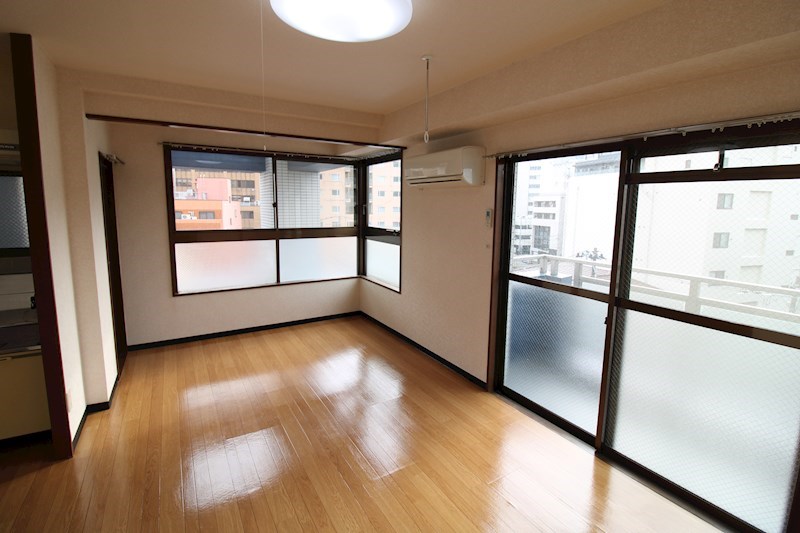 居室・リビング　別室参考画像