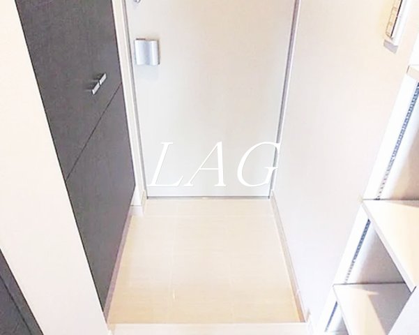 玄関　玄関です。