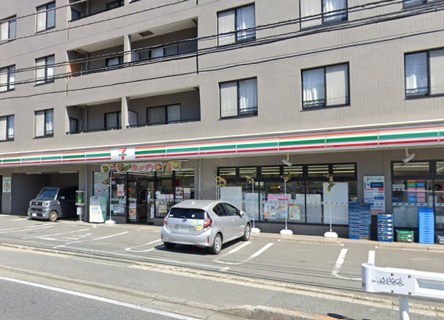 コンビニ　セブンイレブン（コンビニ）まで1280m