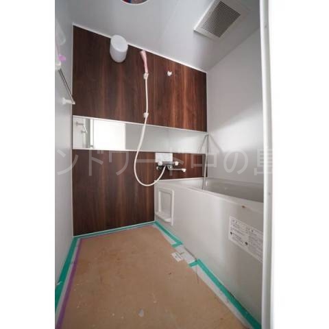 バス・シャワールーム　詳細は、ウィンドワード中の島店までご相談下さい。