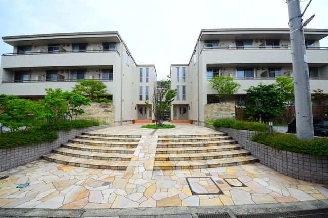 建物外観　★外観★