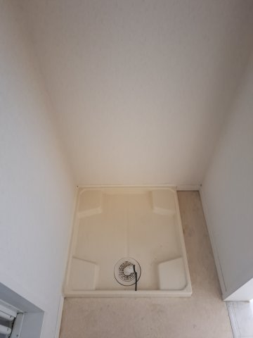 その他　室内洗濯機置場です