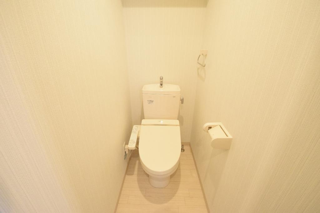 トイレ　シャワー付トイレ