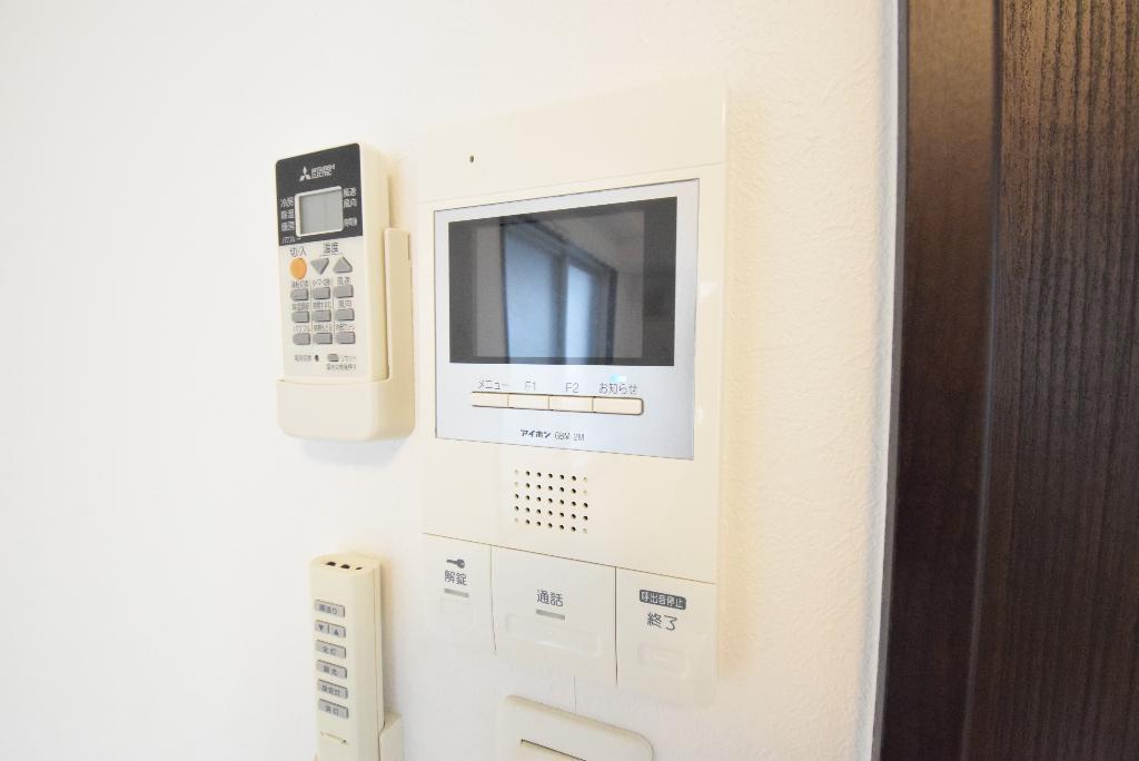 セキュリティ　カメラ付インターホン