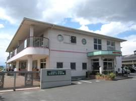 幼稚園・保育園　若葉保育園（幼稚園・保育園）まで728m