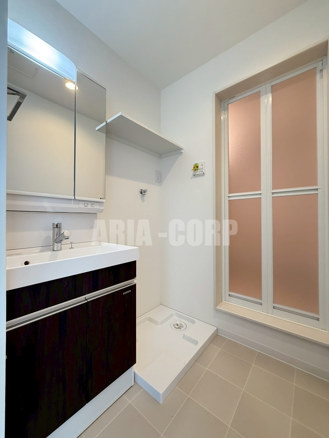 洗面設備　（同仕様）独立洗面台！収納豊富な洗面所♪