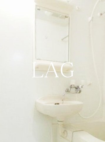 洗面設備　洗面台です。