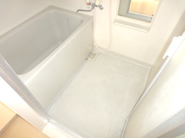 バス・シャワールーム　別号室の写真です