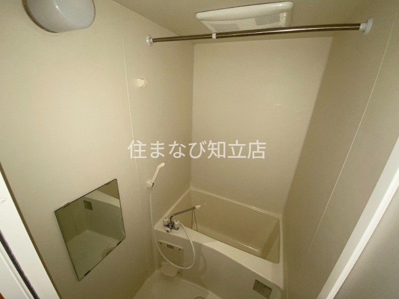 バス・シャワールーム　同型別部屋写真