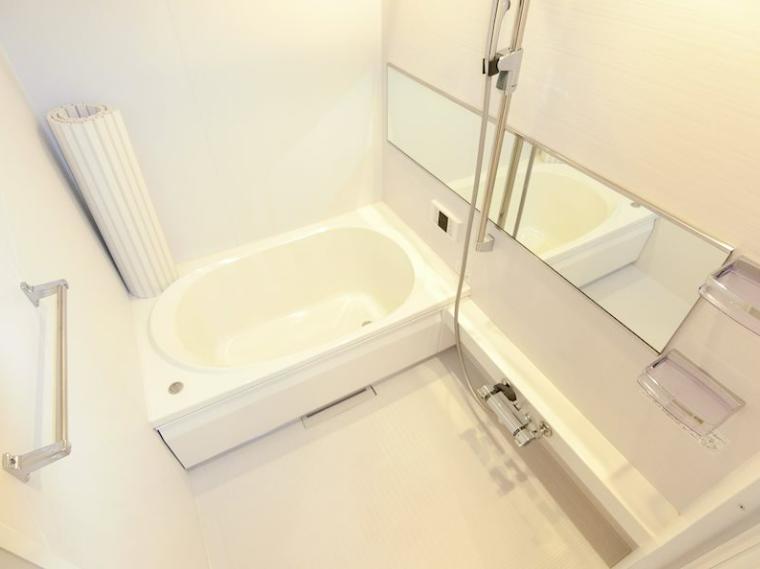 バス・シャワールーム　別部屋写真参照