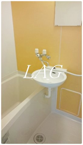 バス・シャワールーム　お風呂です。