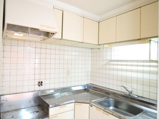 キッチン　写真は別部屋です。