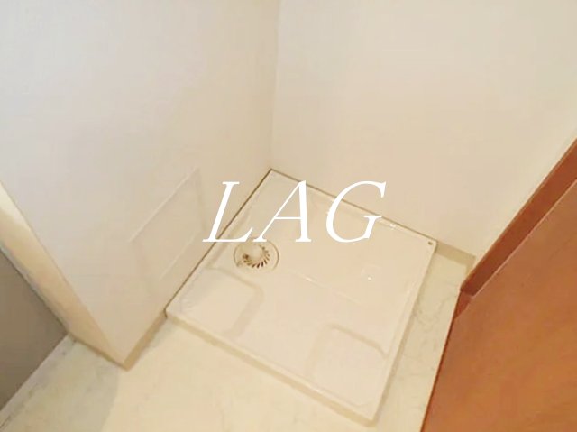 その他設備　室内洗濯置き場です。