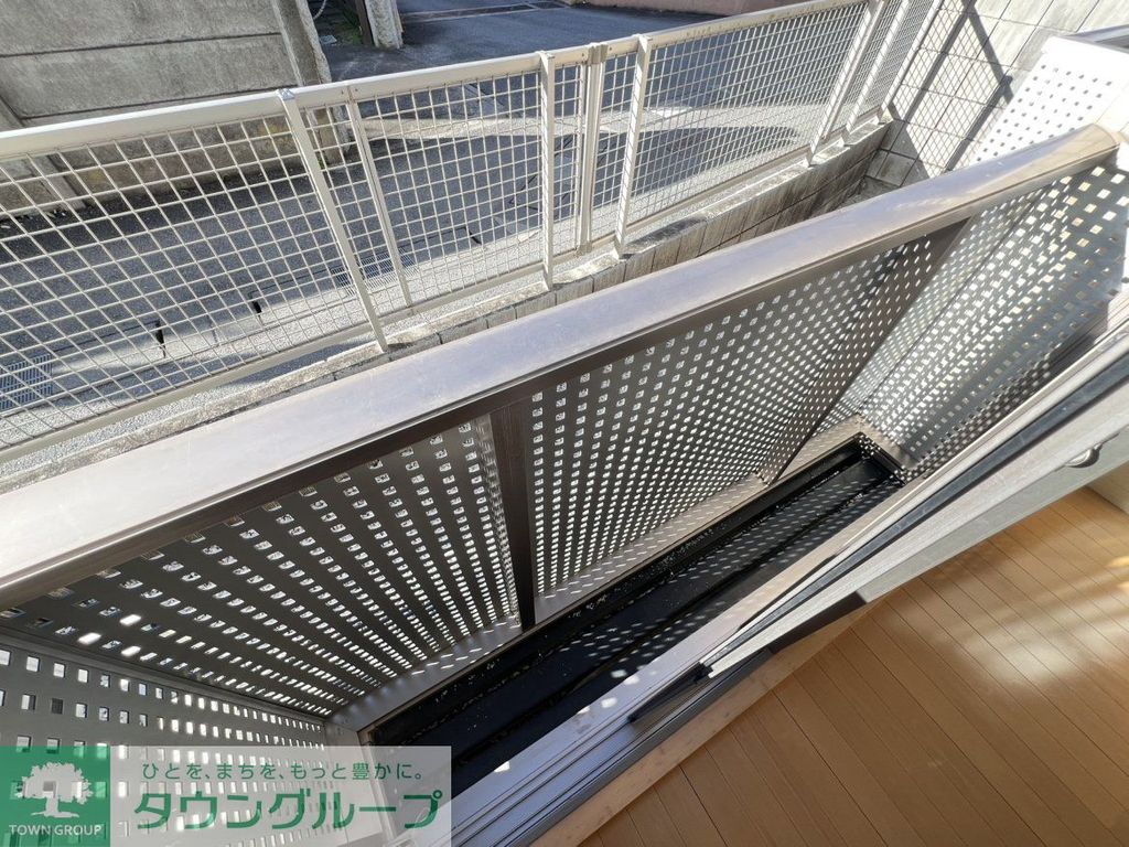 バルコニー　バルコニー