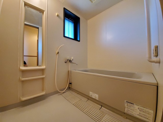 バス・シャワールーム　【浴室】自動お湯張り機（高温注し湯機能付）