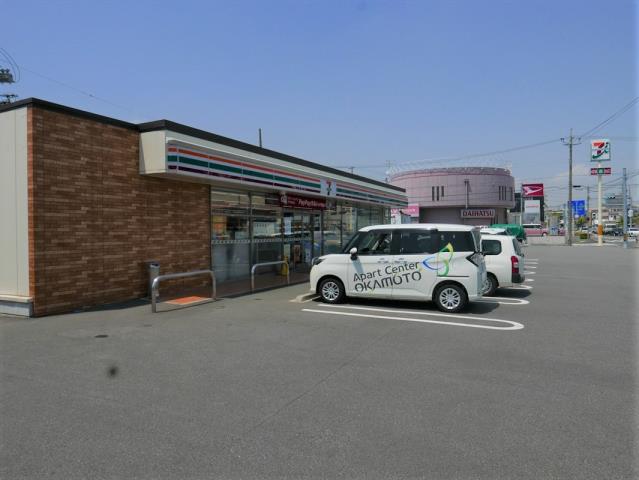 コンビニ　セブン－イレブン大府共栄町店（コンビニ）まで1033m