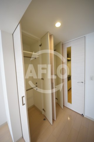 収納　アーバネックス心斎橋　クローゼット