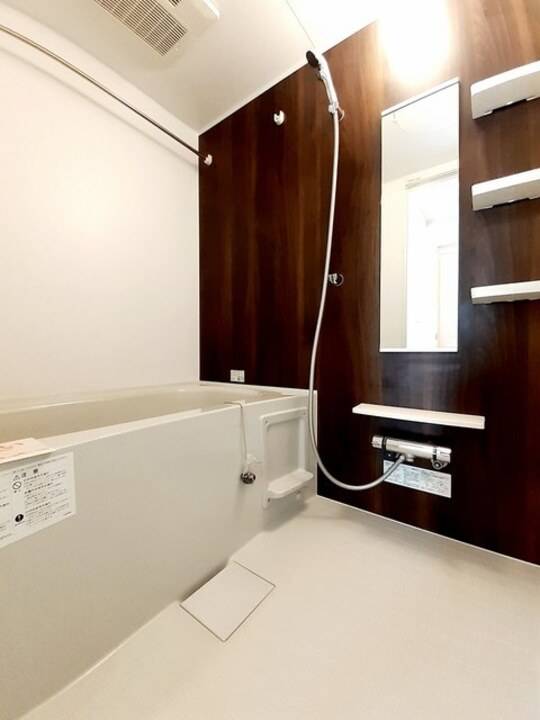 バス・シャワールーム　浴室