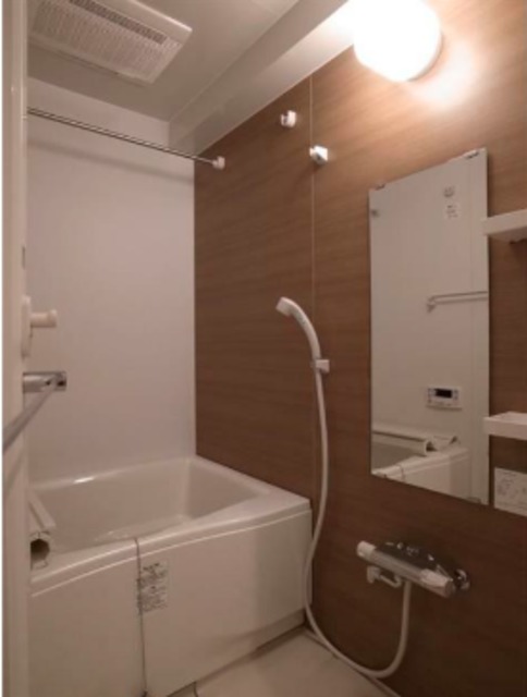 バス・シャワールーム　バス