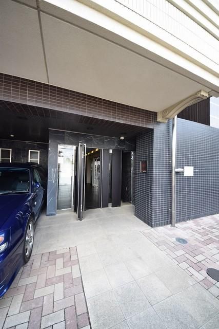 エントランス　★お問い合わせはタウンハウジングまで★