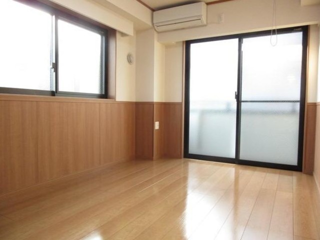 バルコニー　バルコニーあります