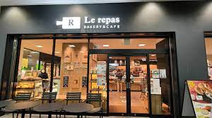 スーパー　九州屋 京王フレンテ笹塚店（スーパー）まで198m