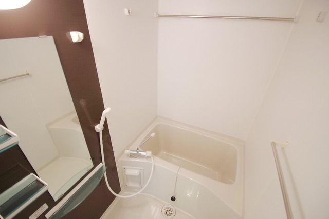 バス・シャワールーム　★お部屋探しはタウンハウジング稲田堤店まで★
