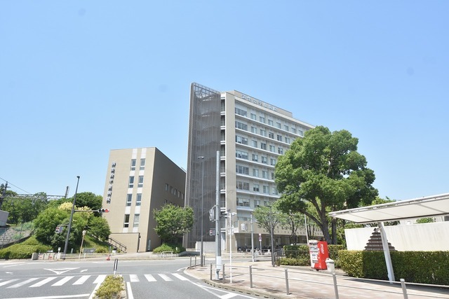 コンビニ　セブンイレブン　豊中上新田4丁目店（コンビニ）まで308m