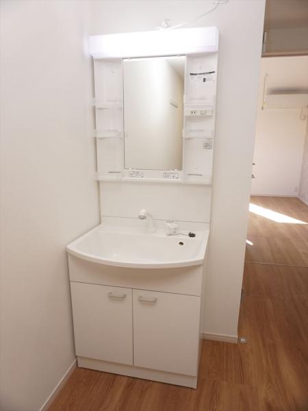 洗面設備　洗面所